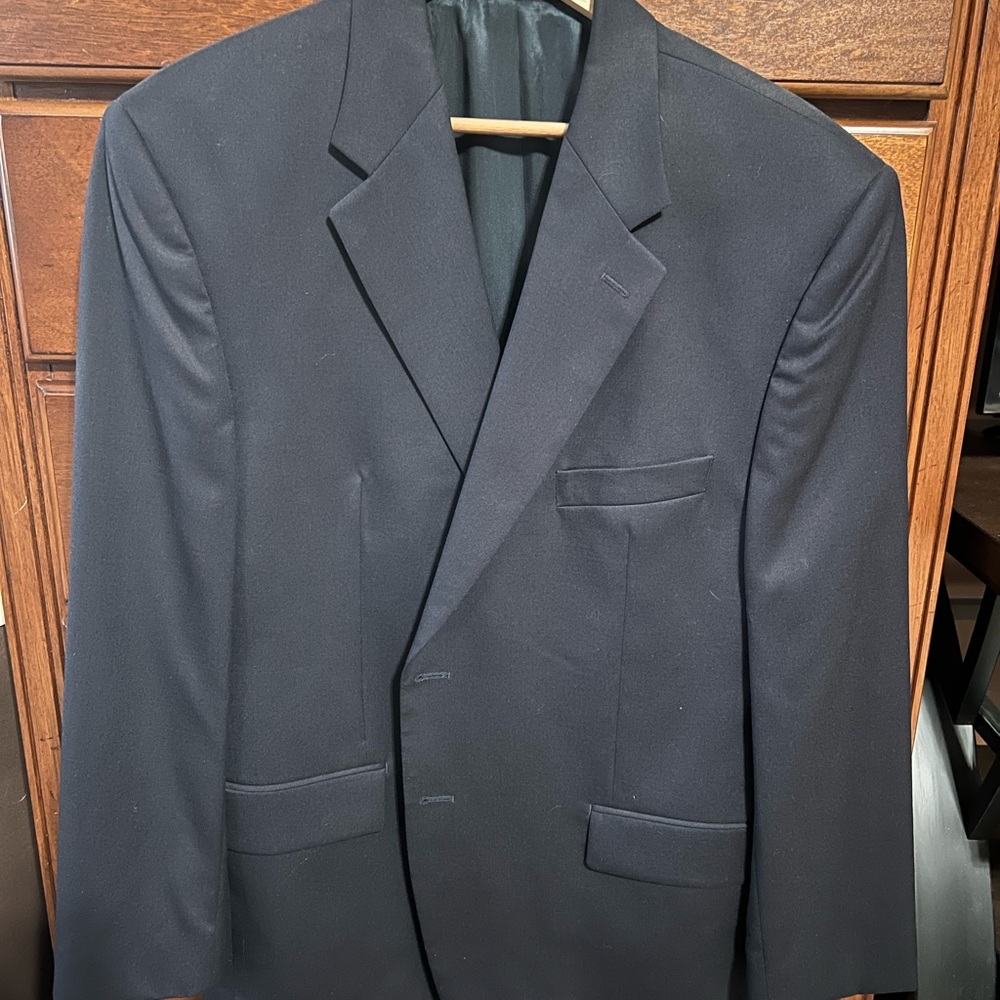 Classic Navy Blue Men's suit